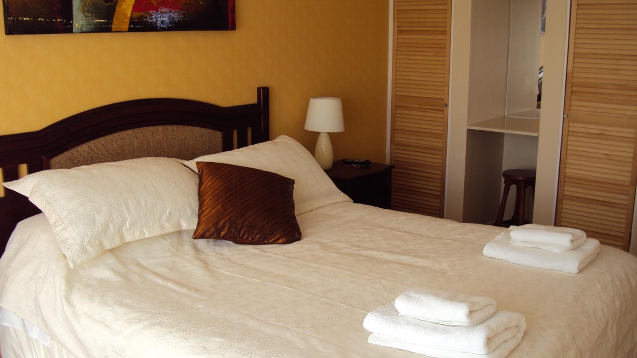 Hostal Don Guillermo Puerto Natales Ngoại thất bức ảnh